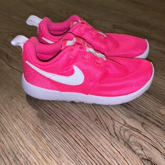 Toddler mikes - Picture 1 of 1